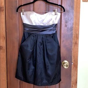 Strapless Dress w/Pockets